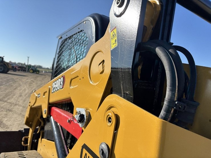 caterpillar-259d3-image-28