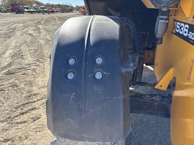 john-deere-6000-image-25