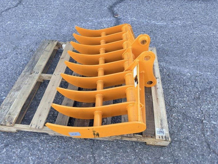 caterpillar-305-image-4