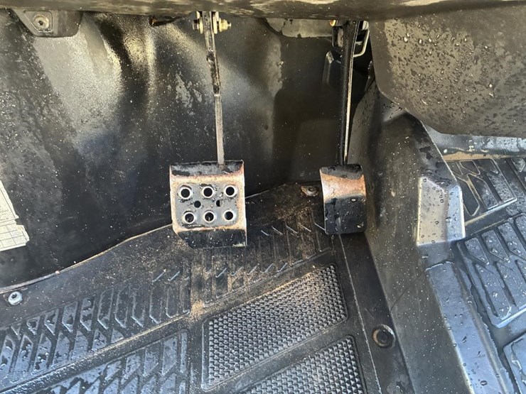 bobcat-uv34-image-13