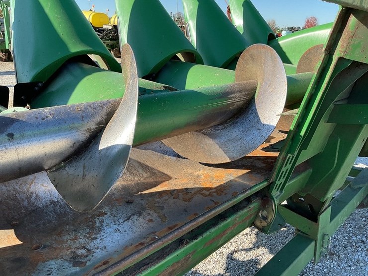 john-deere-608c-image-16