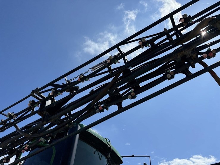 john-deere-4720-image-11