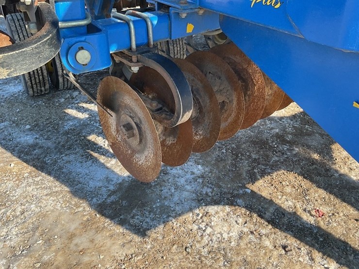 2011-landoll-7450-44-image-12