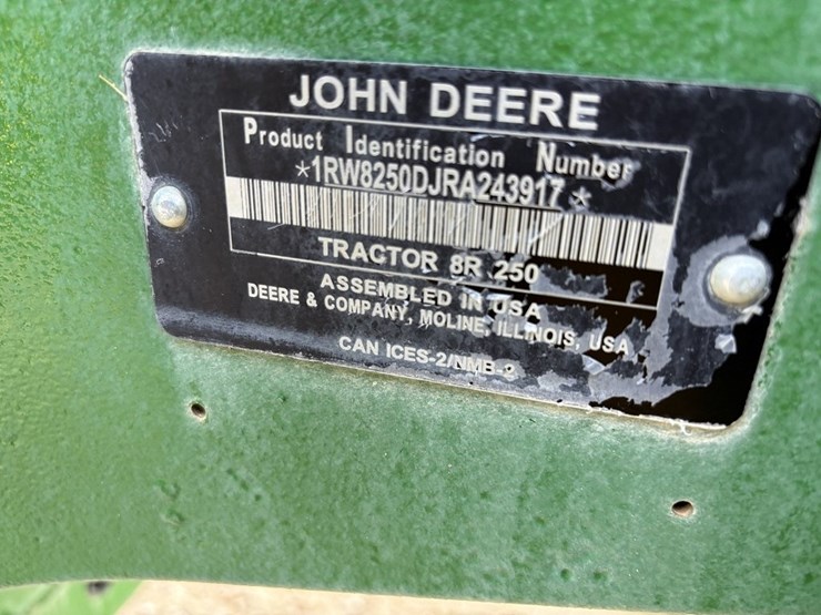 john-deere-8r-250-image-51