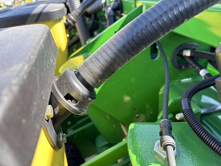 2017-john-deere-1775nt-image-20