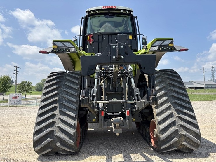 claas-xerion-5000-image-5