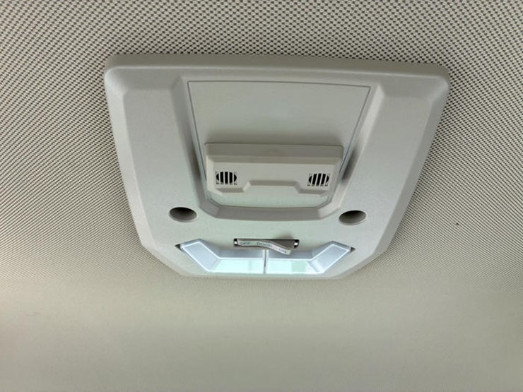 john-deere-8r-370-image-82