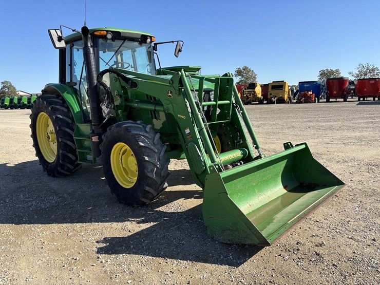 john-deere-6125m-image-7