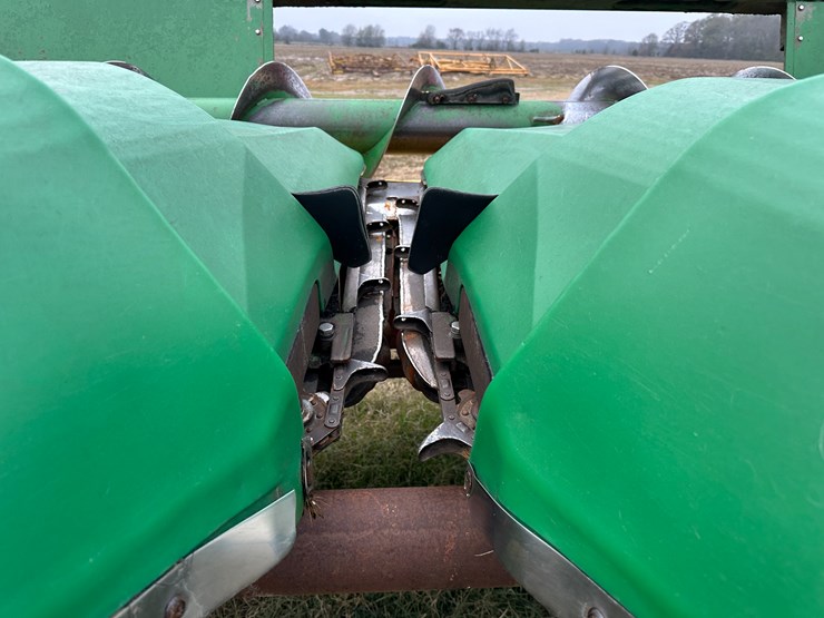 john-deere-644-image-24