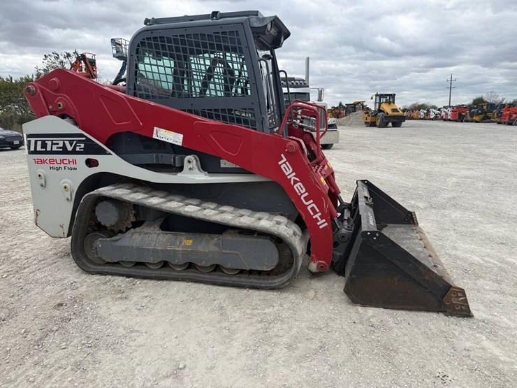 takeuchi-tl12v2-image-3