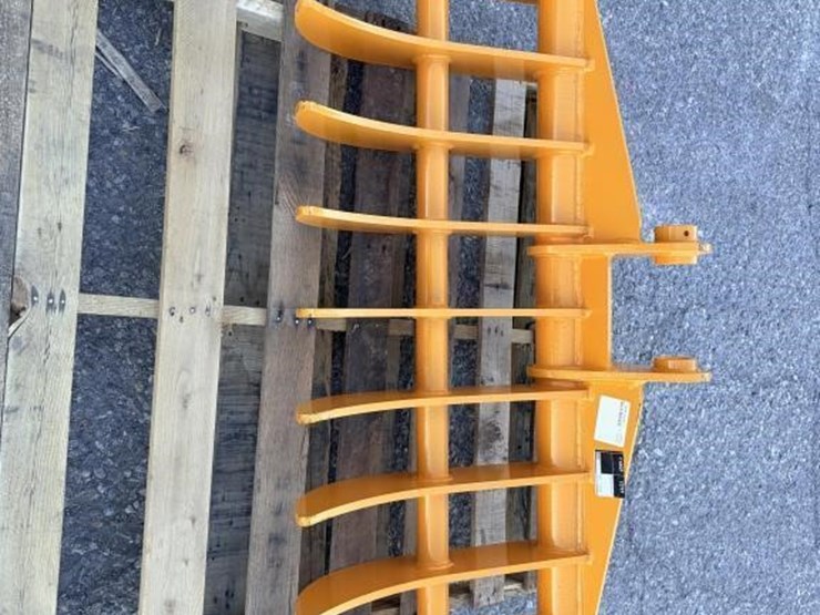 caterpillar-305-image-1