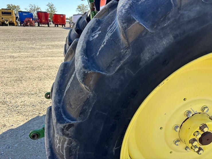 john-deere-6125m-image-21