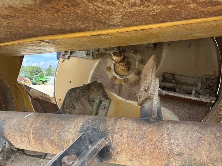 dynamic-wolverine-pull-type-ditcher-image-19