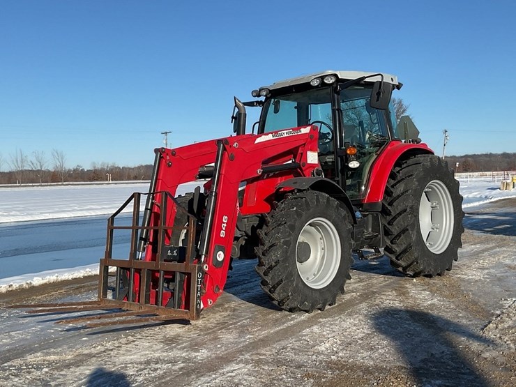 massey-ferguson-5613-image-1