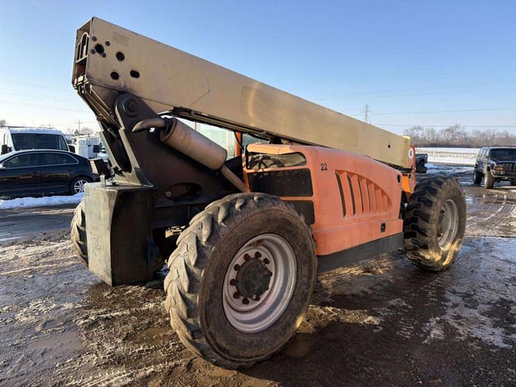 2012-jlg-g6-42a-image-4