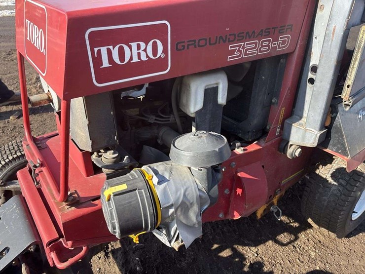 toro-groundsmaster-328d-image-14
