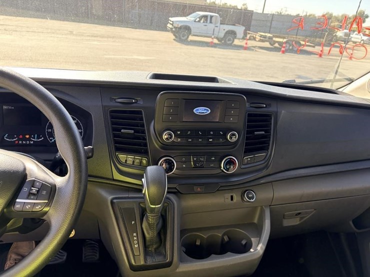 ford-transit-image-12