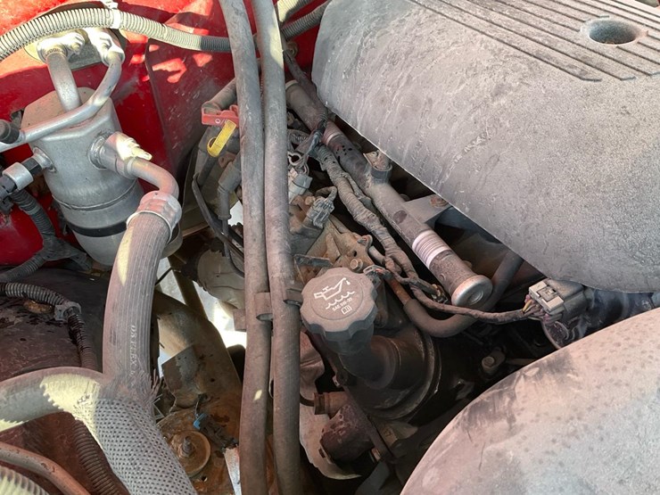 2005-chevrolet-k2500-image-47