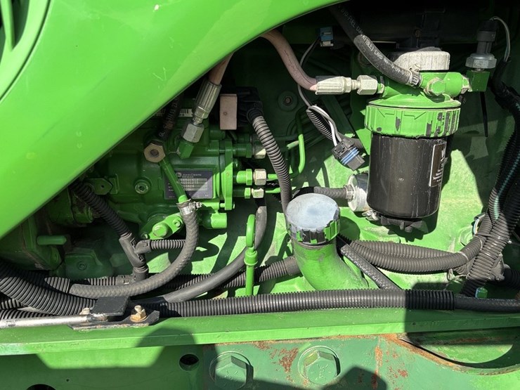 john-deere-7320-image-21