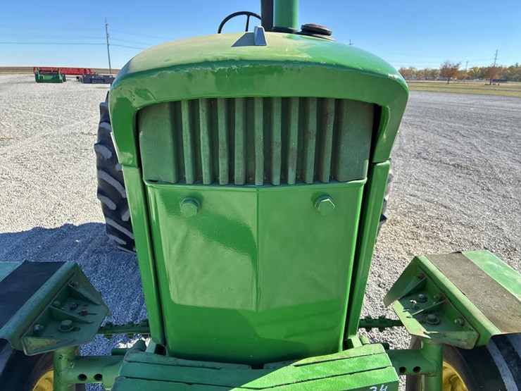 john-deere-4020-image-11