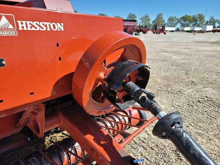 hesston-4550-image-8