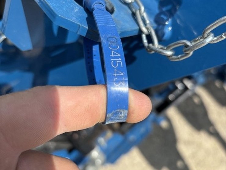 case-ih-7010-image-48