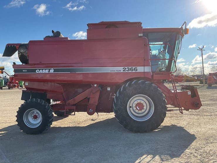 new-holland-t6.155-image-6