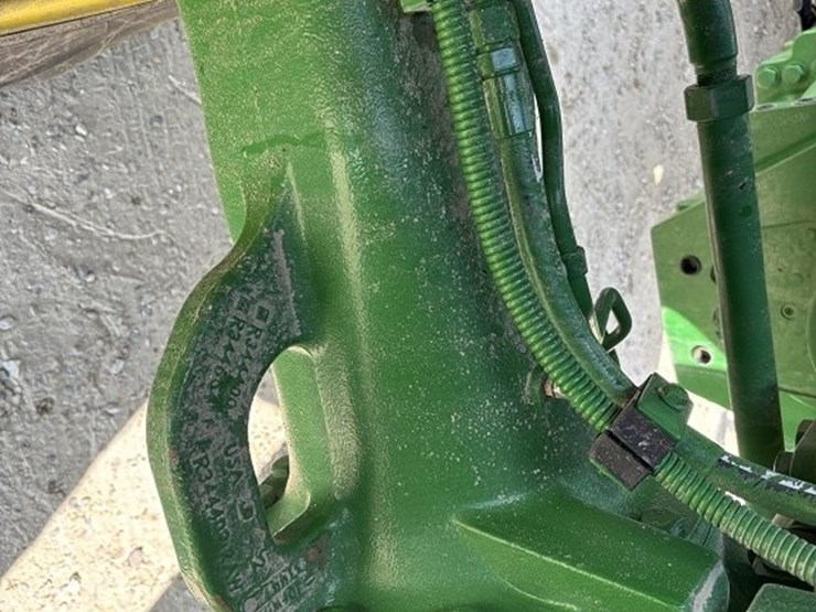 john-deere-8r-250-image-11