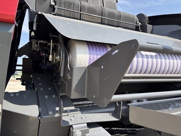 massey-ferguson-rb4180v-image-12