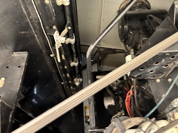 gleaner-r75-image-41