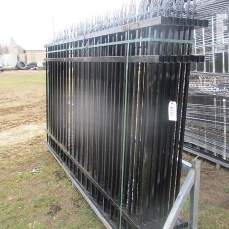 IRON FENCE FENCE SPOKES NOT BROKEN BUT BENT IRON