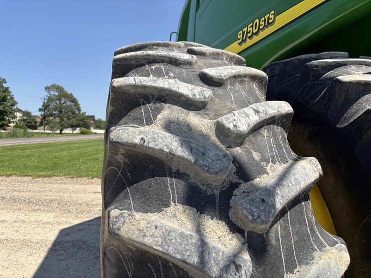 john-deere-3000-image-21