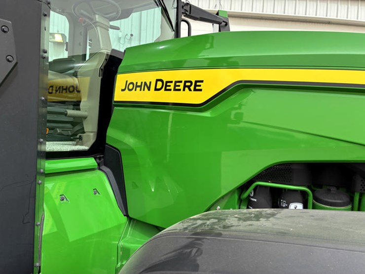 john-deere-8r-370-image-15