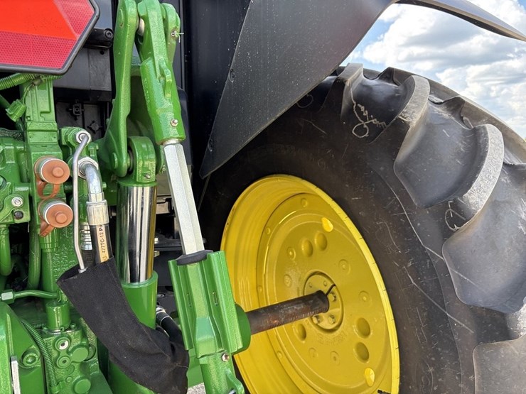 john-deere-6140m-image-29