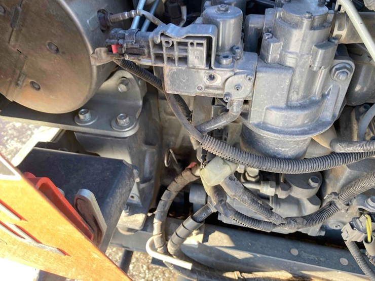 2016-kubota-f3990-image-33