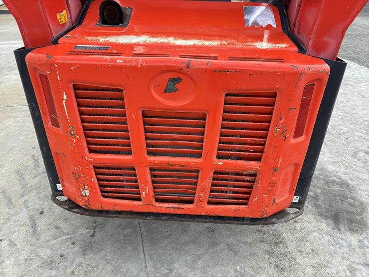 kubota-svl75-2-image-23