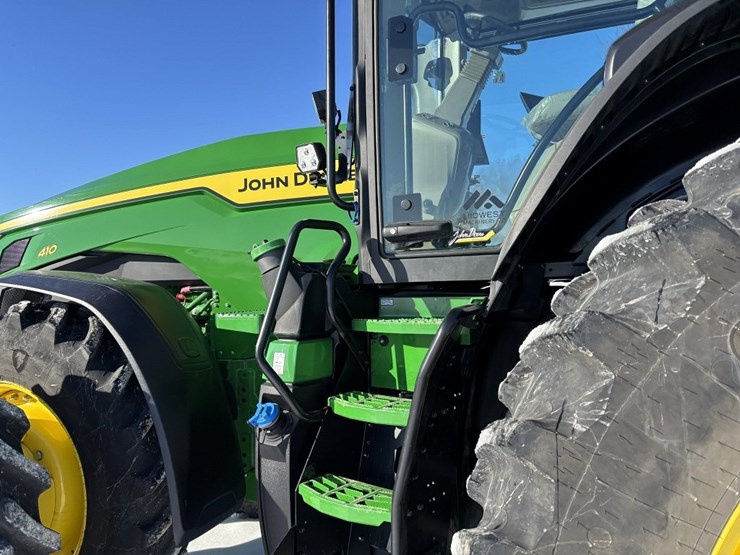 john-deere-8r-410-image-34
