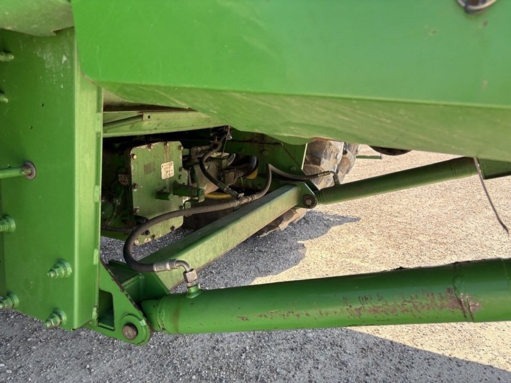 john-deere-3000-image-18