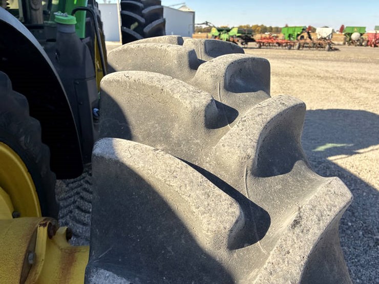 john-deere-8295r-image-50