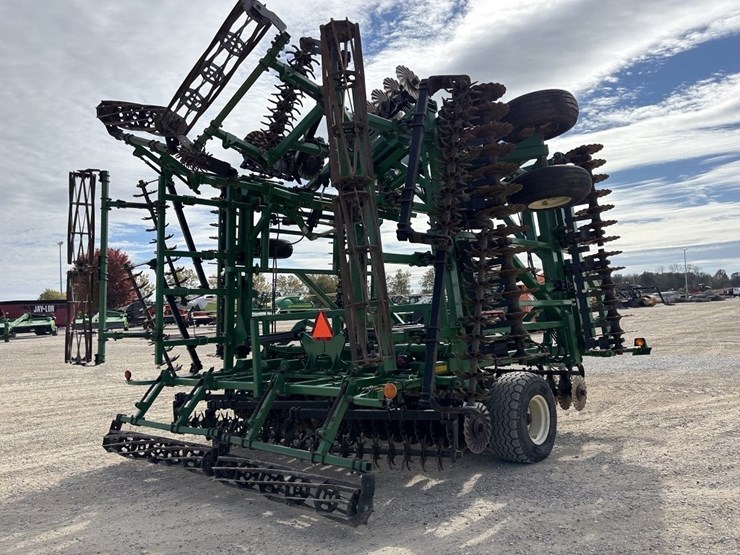 great-plains-4000tm-image-5