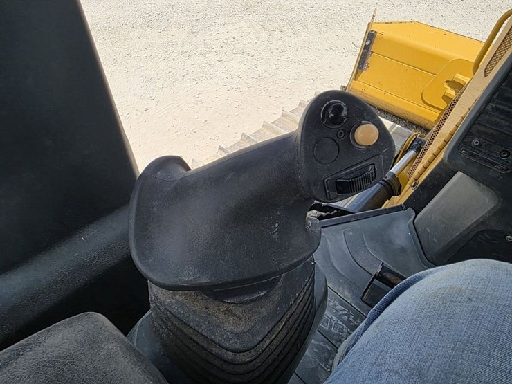 caterpillar-d3k-image-29