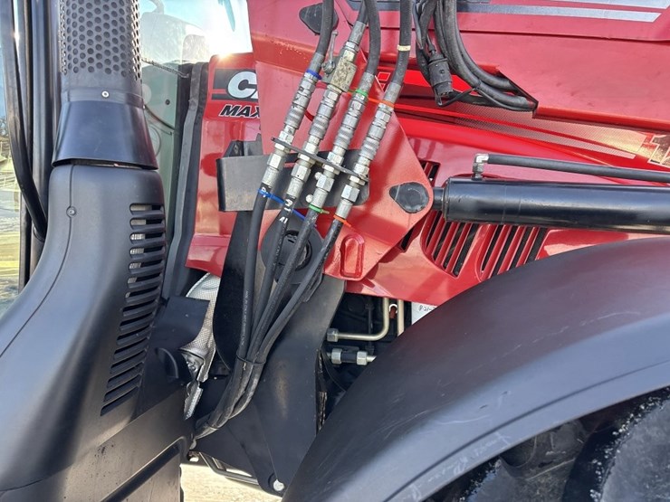 case-ih-maxxum-125-image-16