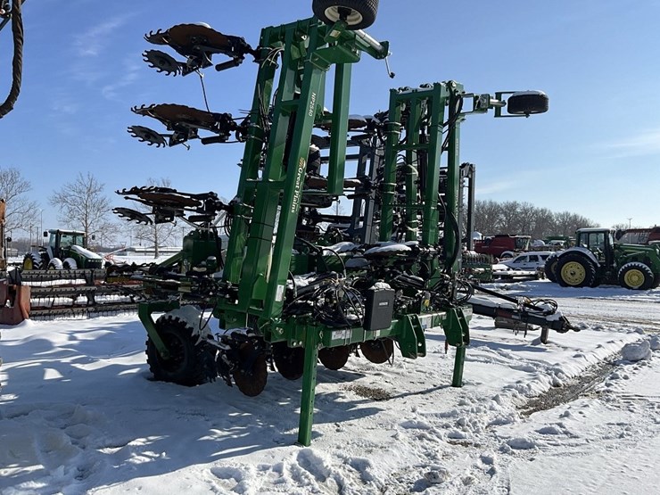 john-deere-3000-image-4