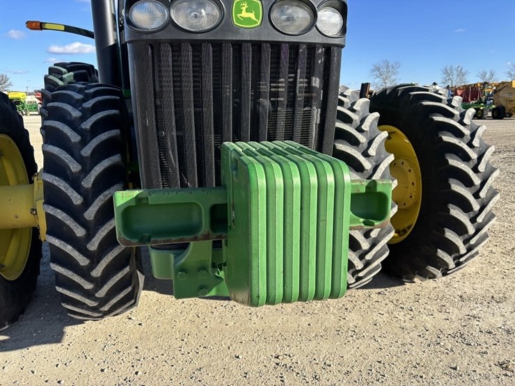 john-deere-8330-image-9