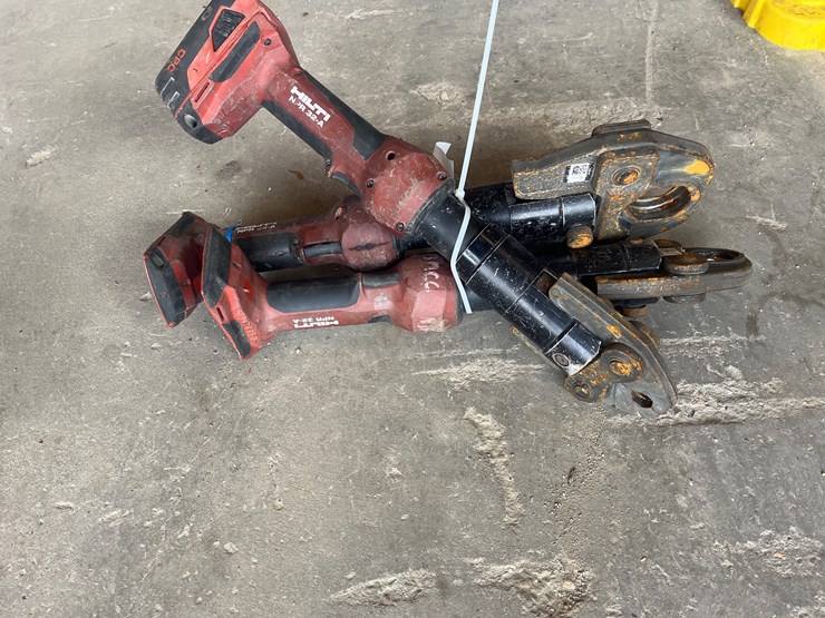 #3407-•-3-hilti-pipe-crimpers-image-1