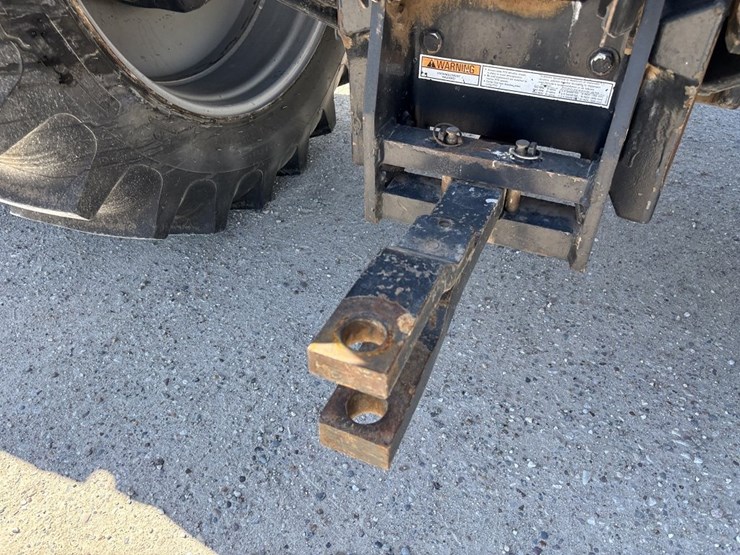 case-ih-magnum-210-cvt-image-21