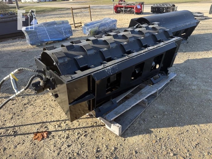 skid-steer-compactor-wheel-image-3