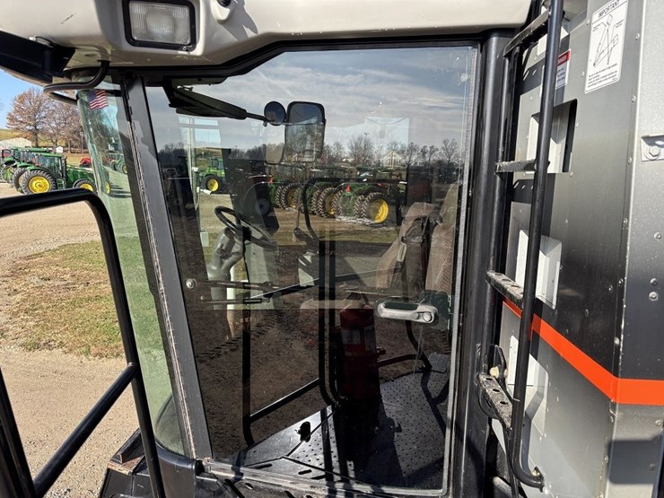 gleaner-r75-image-50