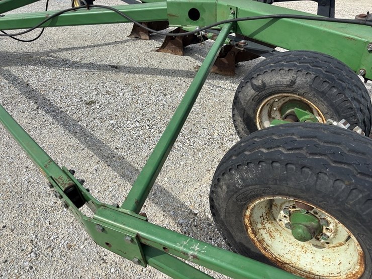 john-deere-3710-image-16