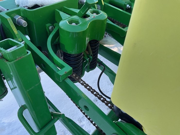 john-deere-1785-image-20